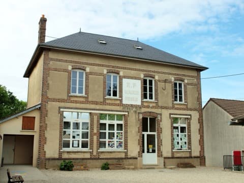 Couvreur Cornant