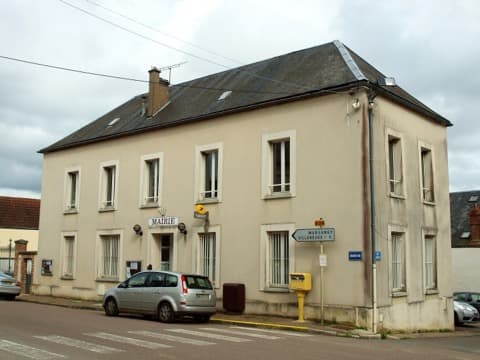 Couvreur Égriselles-le-Bocage