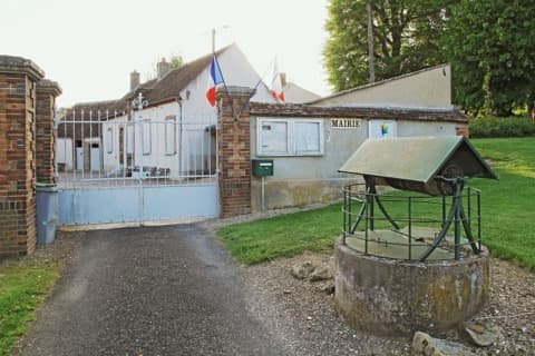 Couvreur La Postolle