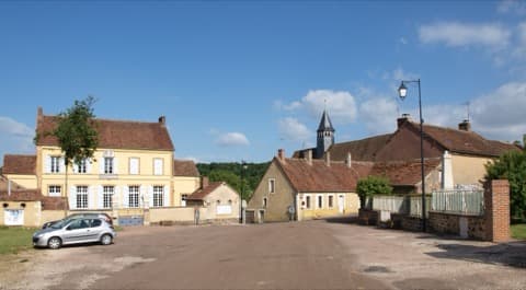Couvreur Moutiers-en-Puisaye