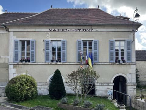 Couvreur Stigny
